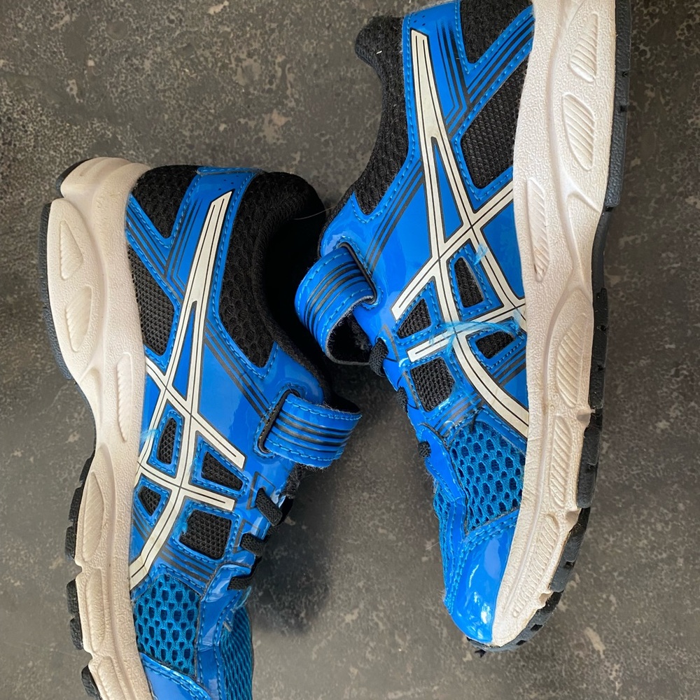 ASICS toddler boys Pre Contend 4 sneakers. - Picture 2 of 4